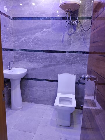 Bathroom in 3 BHK Apartment at Panchsheel Vihar – for Rent