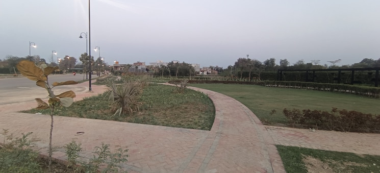 undefined, amrawati-it-city  1800 Sq.Ft. Plot In Sultanpur Road Lucknow 8703850