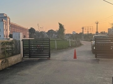  Plot – Exterior View View at Sultanpur Road - for Sale