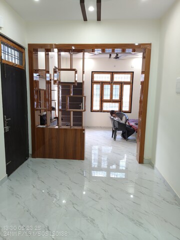 Room in 3 BHK Independent House at Jankipuram Extension – for Sale
