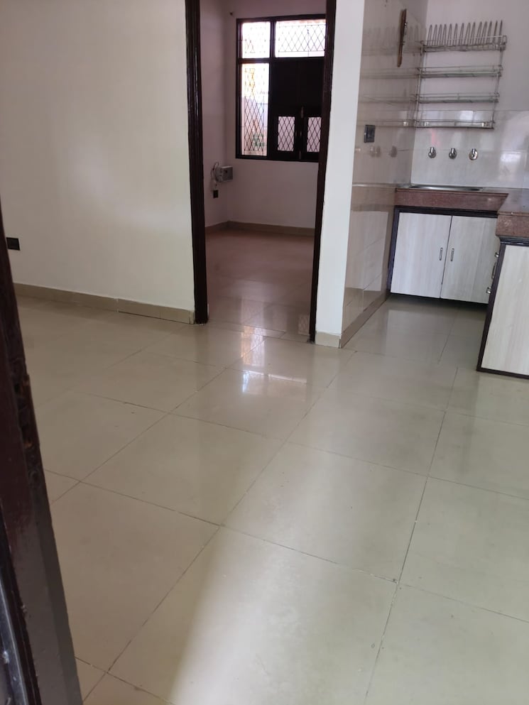 Living Room, virender nagar 1 Bedroom 50 Sq.Yd. Builder Floor In Virender Nagar Delhi 8703918