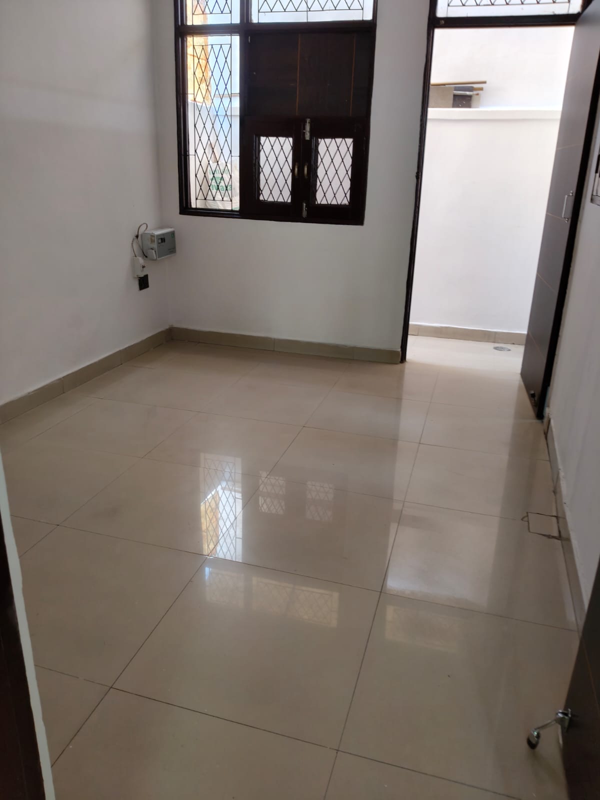 1 BHK Builder Floor For Sale in Virender Nagar
