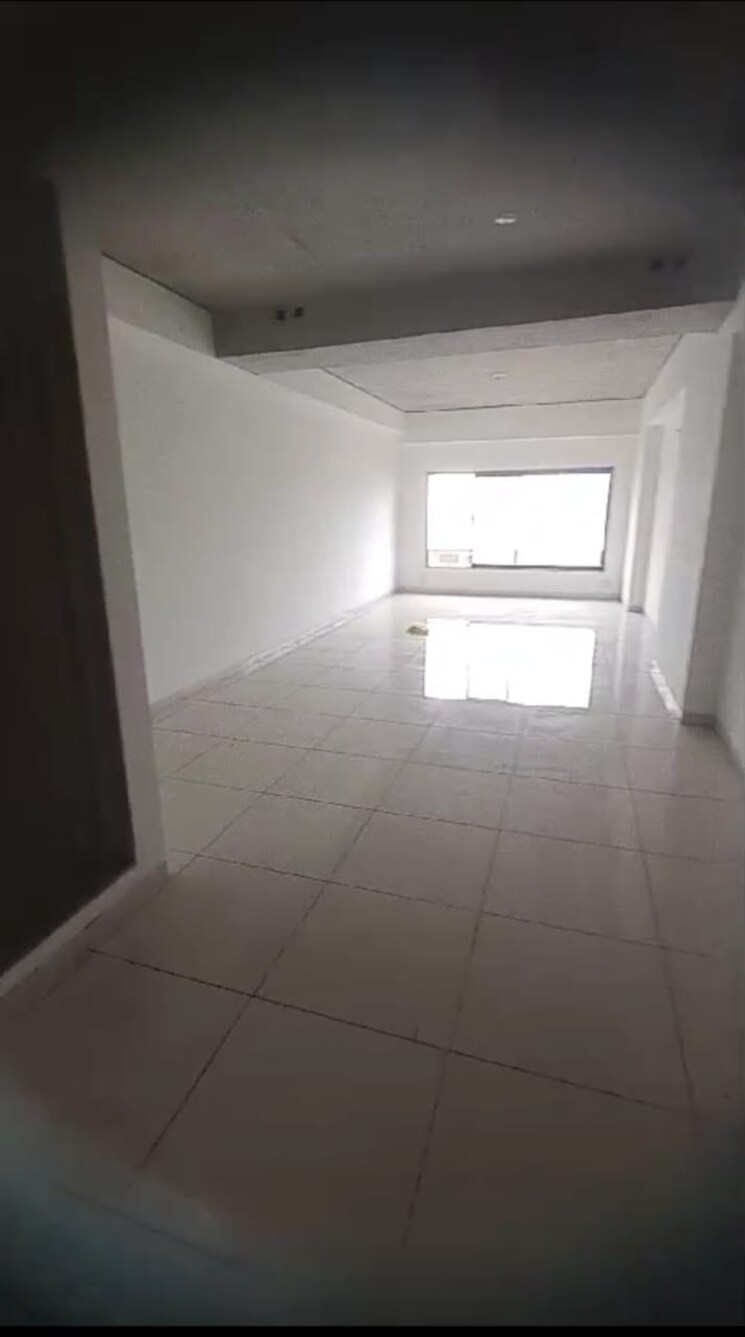 Room, sun-westbank Commercial Office Space 720 Sq.Ft. In Navrangpura Ahmedabad 8703985