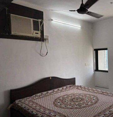 Bedroom in 2 BHK Apartment at K Raheja Vihar, Powai – for Rent