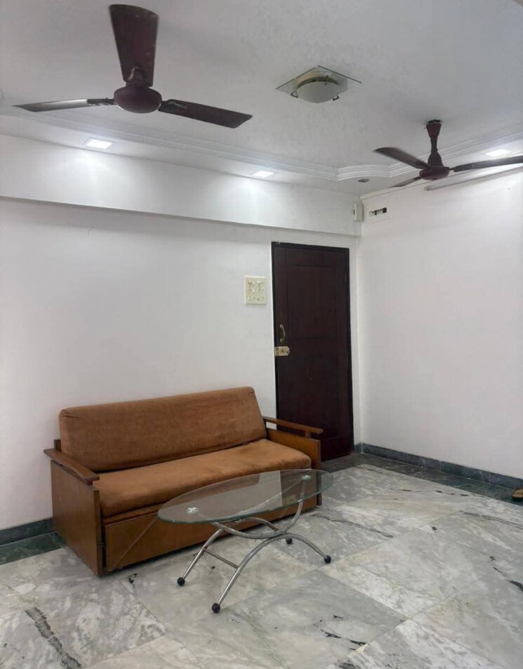 Living Room, k-raheja-vihar 2 Bedroom 1025 Sq.Ft. Apartment In Powai Mumbai 8704034