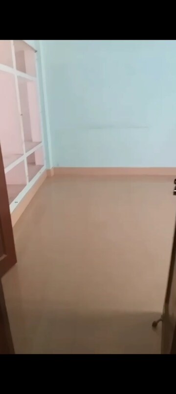 2 BHK Apartment For Rent in Tikhampur