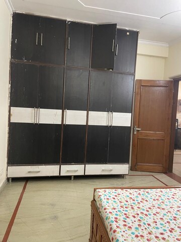Furnished Amenities in 2 BHK Builder Floor at Sector 37 Greater Noida – for Rent