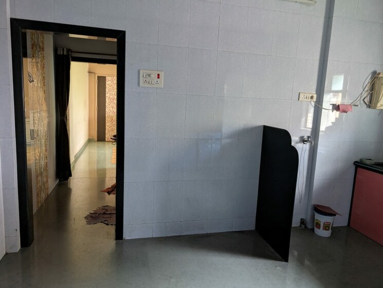 Room, dombivli east 1 Bedroom 580 Sq.Ft. Apartment In Dombivli East Thane 8704244