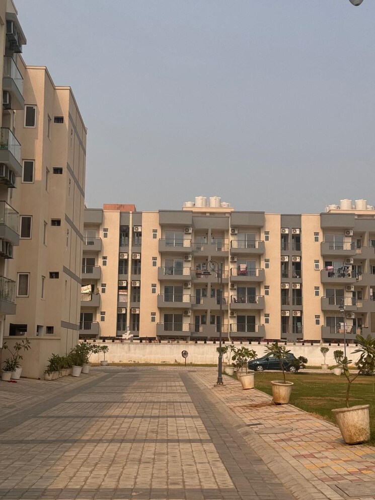 Exterior View, breez-flora-avenue-33 3 Bedroom 1535 Sq.Ft. Builder Floor In Sohna Sector 33 Gurgaon 8704055