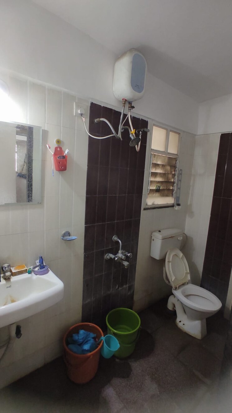 Bathroom, pristine-classique 2 Bedroom 894 Sq.Ft. Apartment In Wagholi Pune 8704335