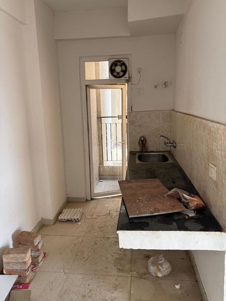 Kitchen, signature-global-the-millennia 2 Bedroom 1150 Sq.Ft. Apartment In Sector 37d Gurgaon 8704343