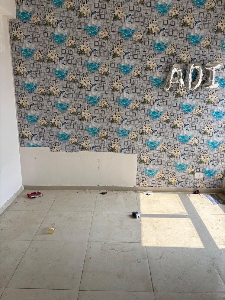 Balcony, signature-global-the-millennia 2 Bedroom 1150 Sq.Ft. Apartment In Sector 37d Gurgaon 8704343