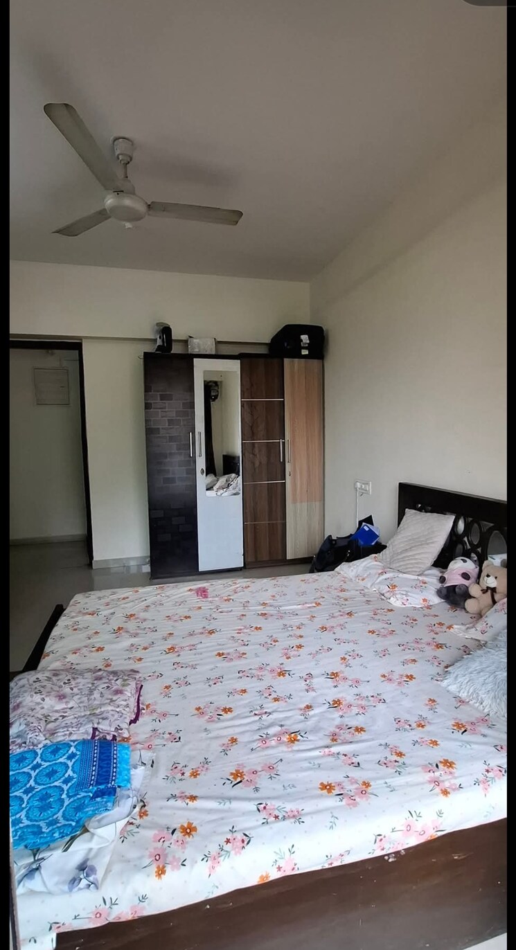Bedroom, lake-home 2 Bedroom 1000 Sq.Ft. Apartment In Powai Mumbai 8704243