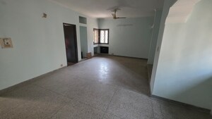 Room in 3 BHK Apartment at Kendriya Vihar, Sector 56 – for Sale