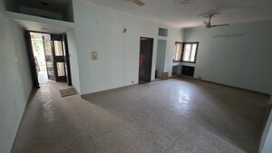 Room in 3 BHK Apartment at Kendriya Vihar, Sector 56 – for Sale