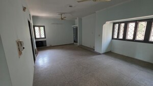 Room in 3 BHK Apartment at Kendriya Vihar, Sector 56 – for Sale