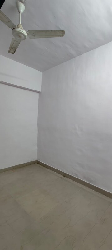 Room in 2 BHK Apartment at Royal Palms, Goregaon East – for Rent