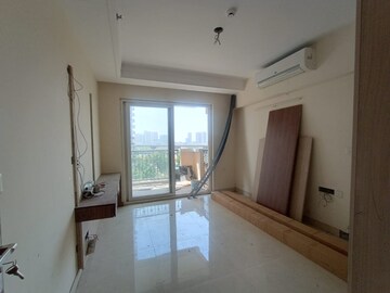 Room in 4 BHK Apartment at ATS Triumph, Sector 104 – for Rent