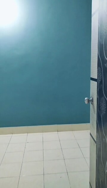 Bedroom in 1 BHK Apartment at Dahisar East – for Rent