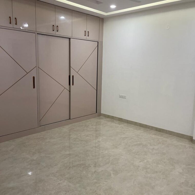 Room, rajpur khurd extension 2 Bedroom 860 Sq.Ft. Apartment In Rajpur Khurd Extension Delhi 8704494