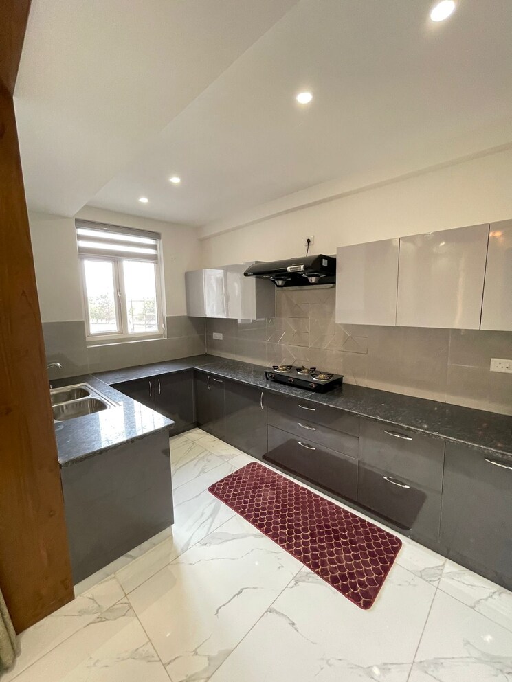 Kitchen, nk-savitry-enclave 3 Bedroom 1735 Sq.Ft. Apartment In Vip Road Zirakpur 8704522