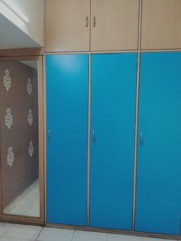 Furnished Amenities in 2 BHK Apartment at Seawoods – for Rent