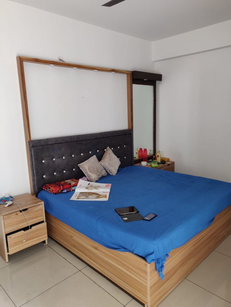 Bedroom, wave-amore 3 Bedroom 2135 Sq.Ft. Apartment In Sector 32 Noida 8704476