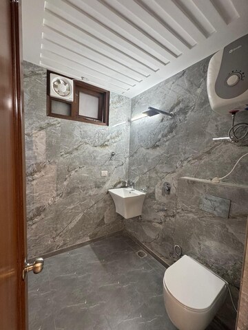 Bathroom in 3 BHK Apartment at Khirki Extension – for Rent