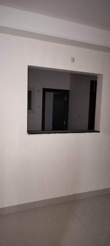 Room in 2 BHK Apartment at SMR Vinay Iconia Phase II, Kondapur – for Sale