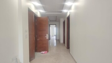 Room in 3 BHK Builder Floor at Sector 14 – for Sale