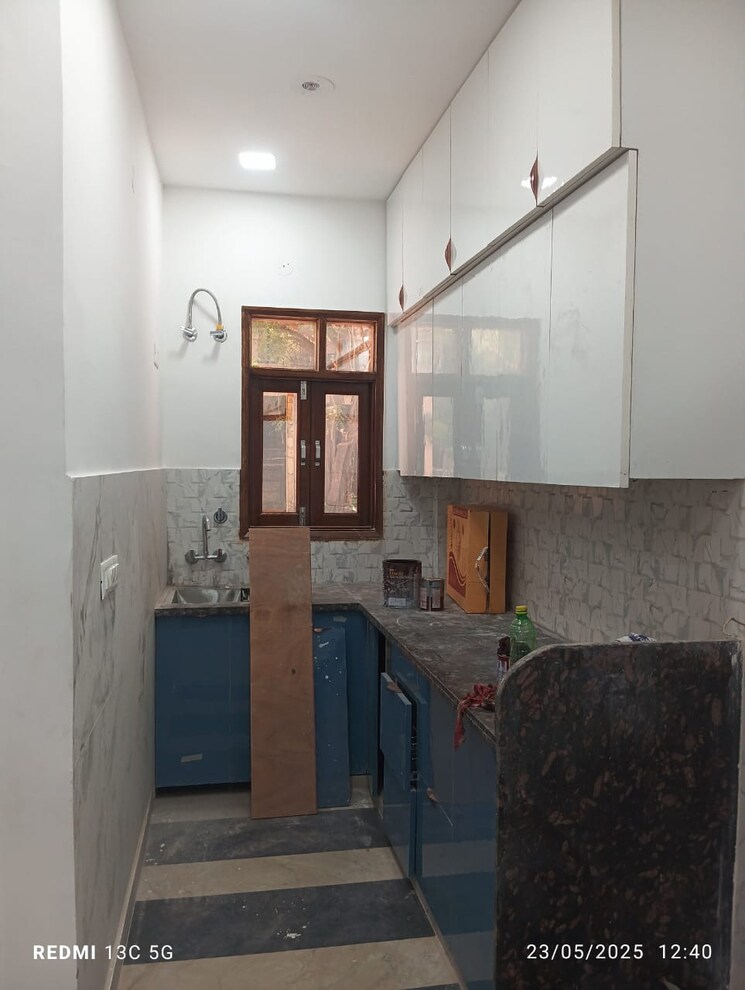 Kitchen, rohini sector 25 1 Bedroom 450 Sq.Ft. Builder Floor In Rohini Sector 25 Delhi 8704605