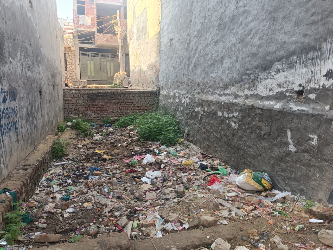 Plot For Sale in Sector 122