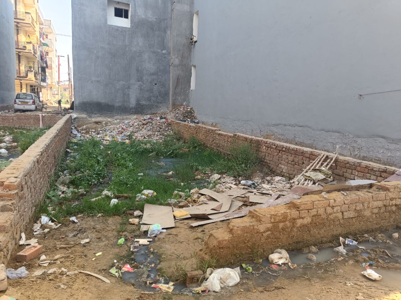 Plot For Sale in Sector 122