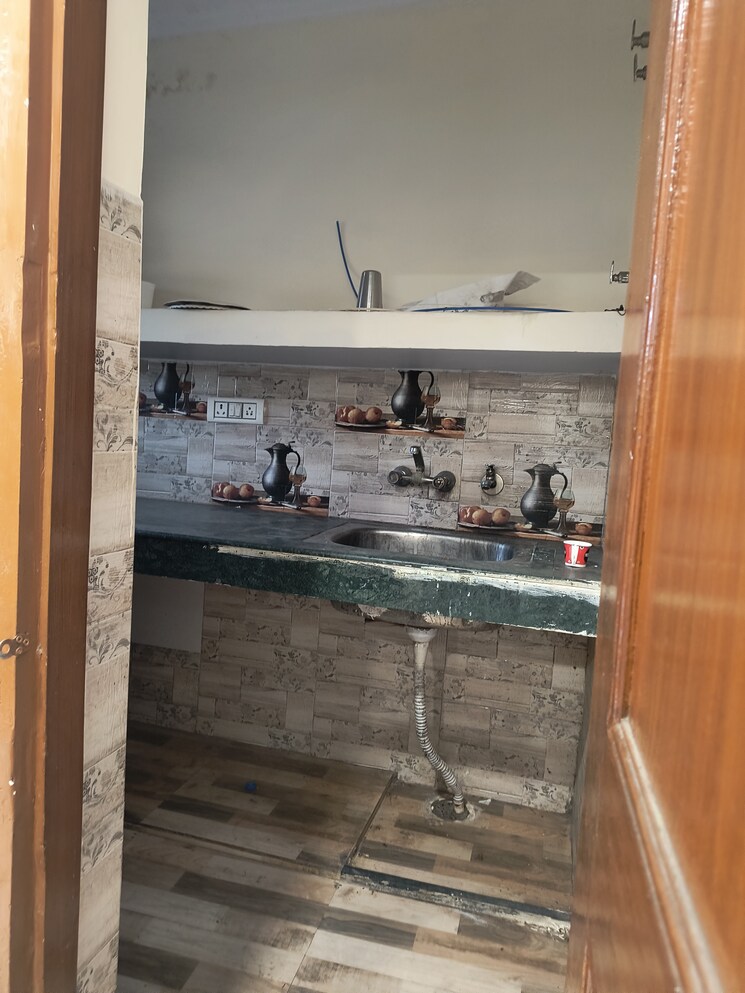 Kitchen, sarita vihar 1 Bedroom 450 Sq.Ft. Apartment In Sarita Vihar Delhi 8704711