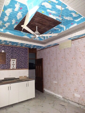 1 BHK Builder Floor For Rent in RWA Apartments Sector 71, Sector 71