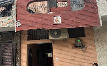2 BHK Independent House For Sale in Sector 7
