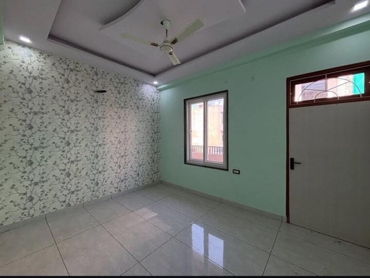Room, sector 38 4 Bedroom 3510 Sq.Ft. Builder Floor In Sector 38 Faridabad 8704717