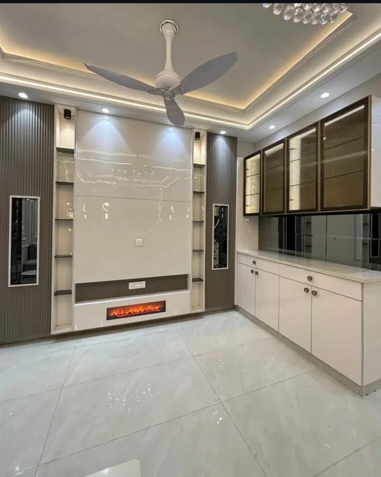 Room, sector 38 4 Bedroom 3510 Sq.Ft. Builder Floor In Sector 38 Faridabad 8704717