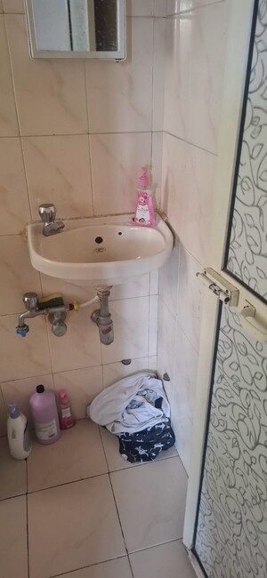 Bathroom in 1 BHK Apartment at HDIL Dheeraj Upvan 1, Borivali East – for Sale