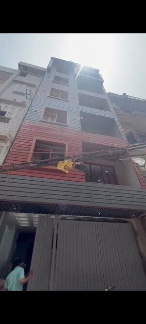 3.5 BHK Builder Floor – Exterior View View at Laxmi Nagar - for Sale
