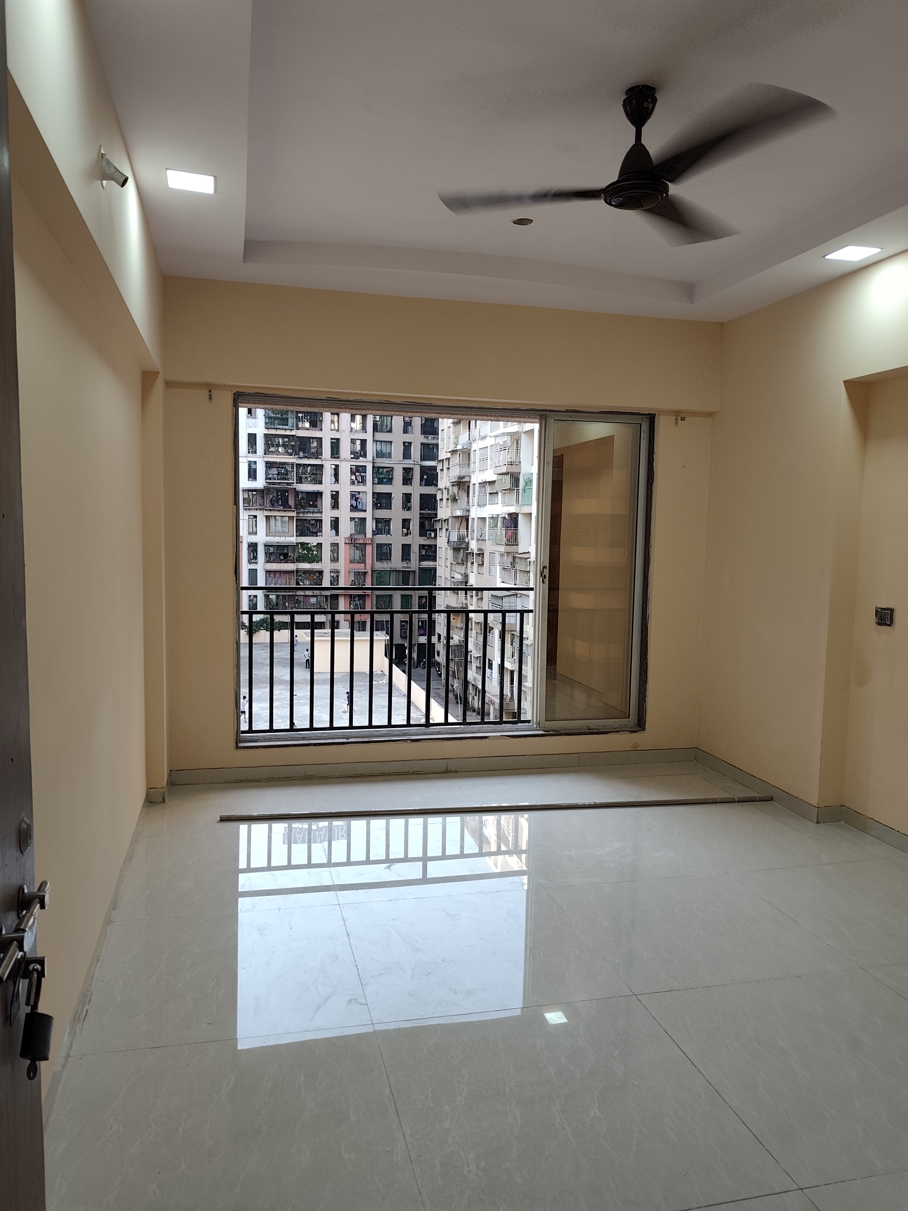 1 BHK Apartment For Rent in Om Tulsi Height 27 Wing