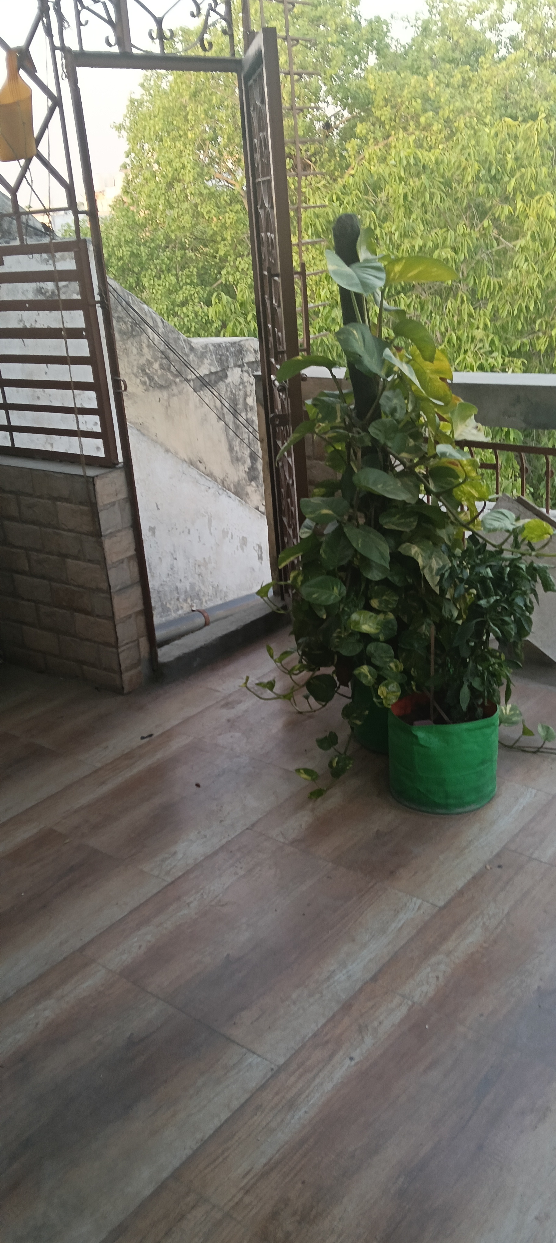 1 RkBuilder Floor For Rent in Lajpat Nagar I