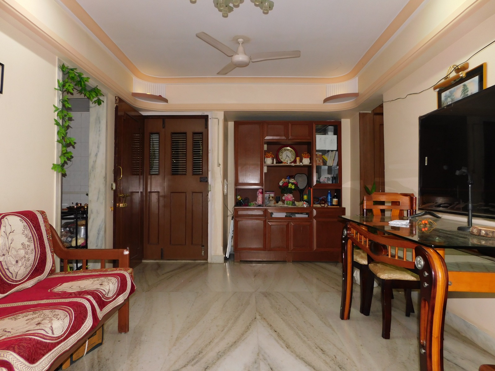 2 BHK Apartment For Rent in Mayfair Mulund Darshan