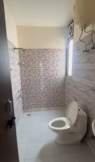 Bathroom in 1 BHK Apartment at DLF City Phase III, Sector 24 – for Rent