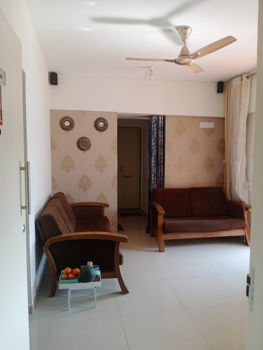 3 BHK + Extra Room Apartment For Rent in Krishna Lotus Court