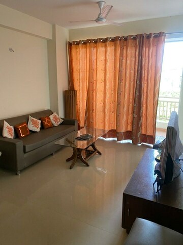 Living Room in 3 BHK Apartment at Sector 86 – for Rent