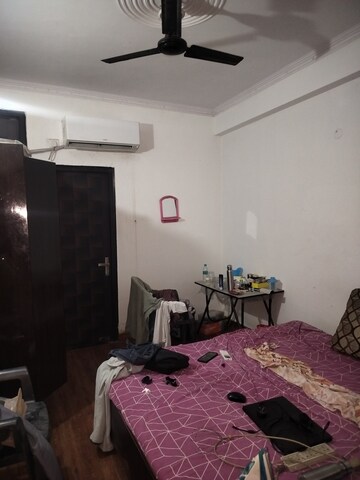 Living Room in 2 BHK Builder Floor at Investors Aashiyana, Sector 70 – for Rent