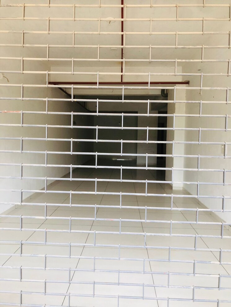 undefined, science city Commercial Showroom 1000 Sq.Ft. In Science City Ahmedabad 8704899