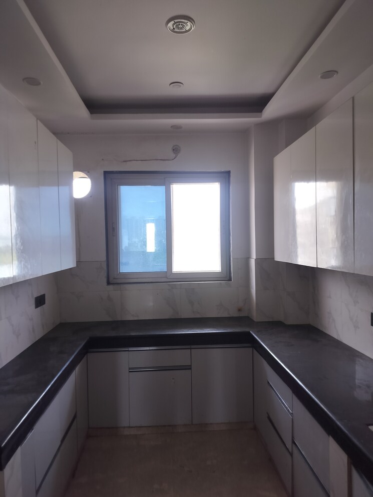Kitchen, rwa-apartments-sector-71 3 Bedroom 1500 Sq.Ft. Independent House In Sector 71 Noida 8705365