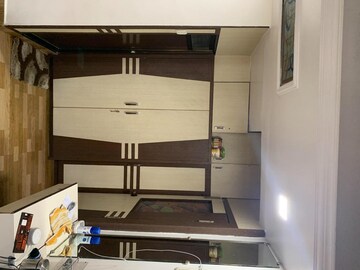 Furnished Amenities in 3 BHK Apartment at Sanpada – for Rent